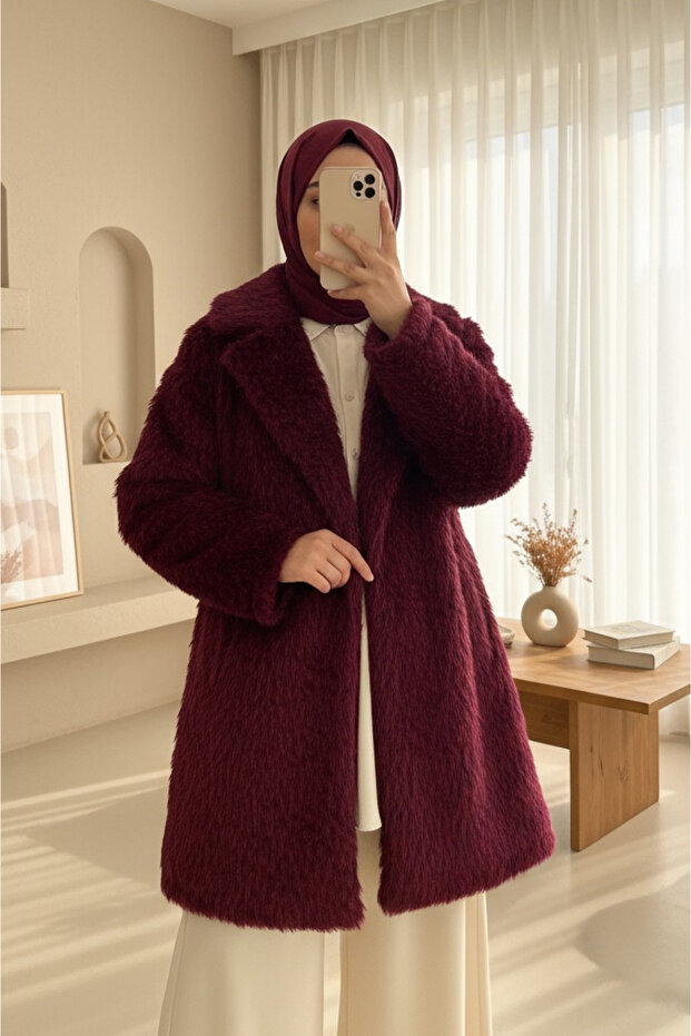Belted Pocketed Bearded Cap -Burgundy