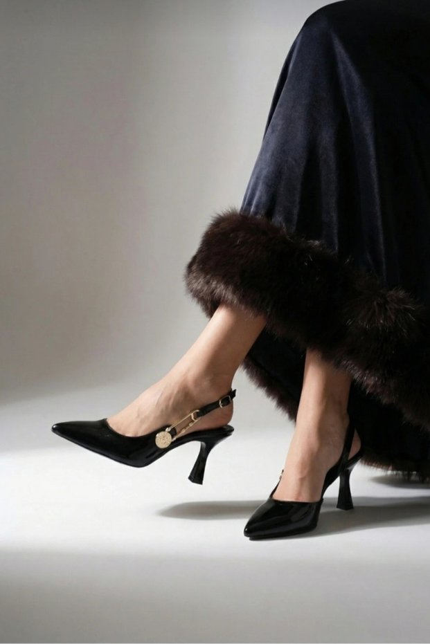 Charm Buckle-Fastened Pointed Toe Patent Leather Women's Stiletto