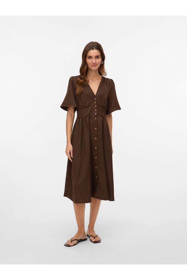 Kleid VMMELANEY Midikleid