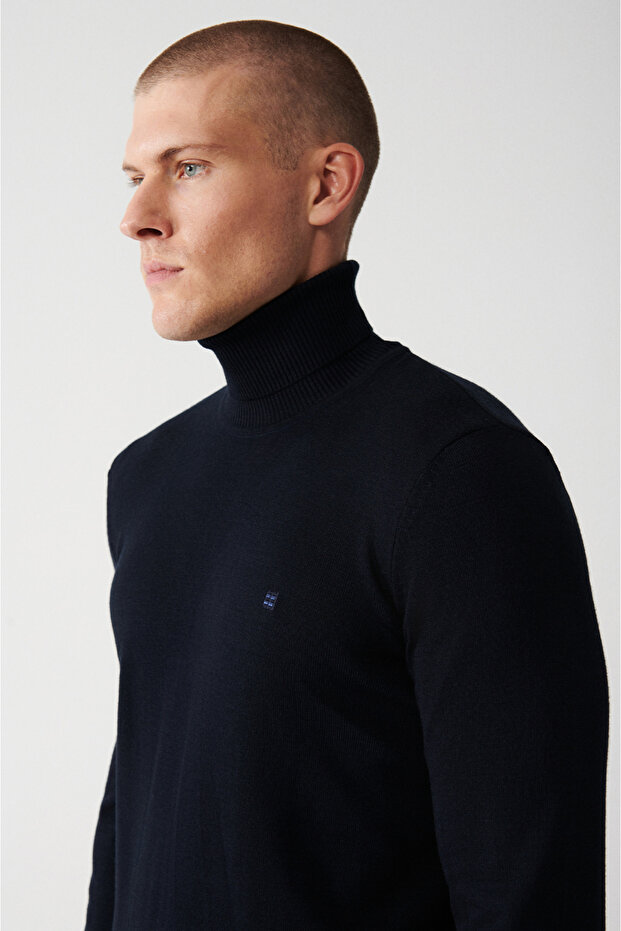 Marineblauer Basic-Pullover für Herren E005002 - 2