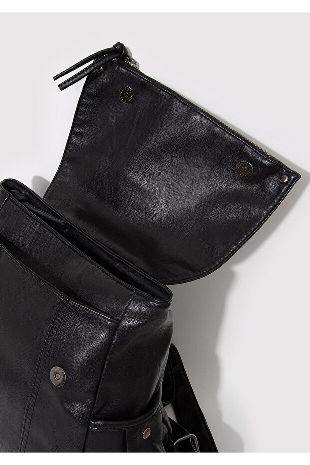 1912152 -حقيبة ظهر سوداء موديل 900 - 5