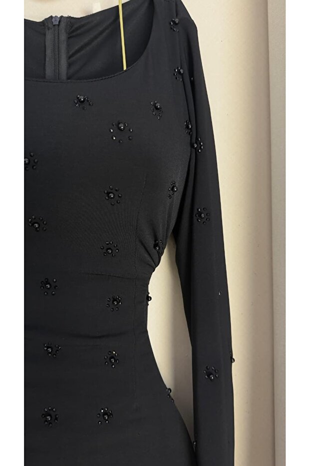 فستان اسود مفصص طويل - 5