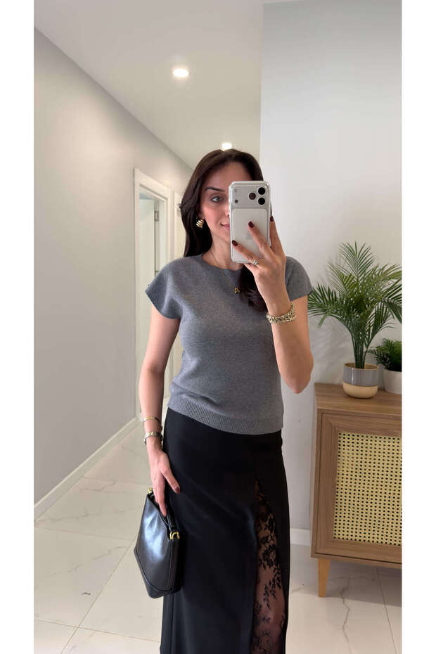 MD Kiona Gri Kolsuz Triko - 3