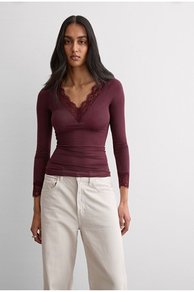 Women's Lace Ultra Lightweight Modal Cashmere Blend Blouse - Burgundy