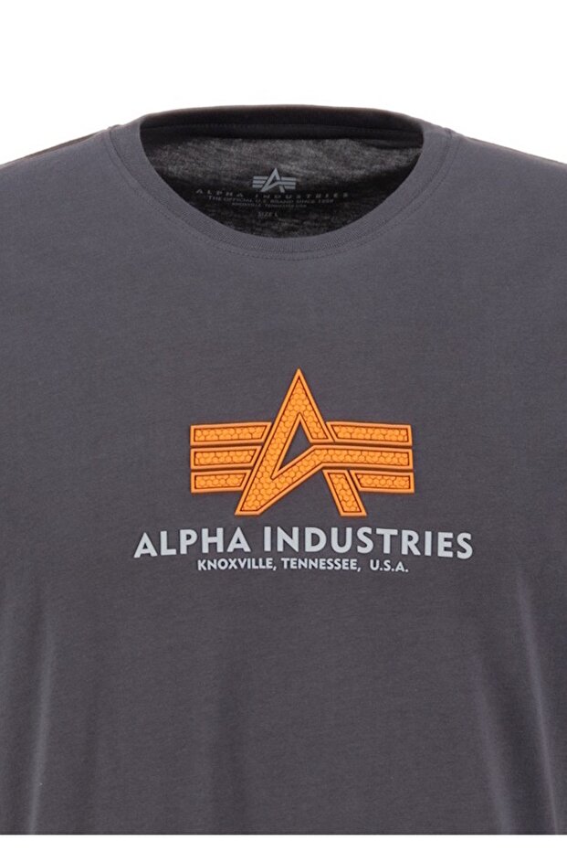 T-Shirt BASIC Kurzarmshirt - 3