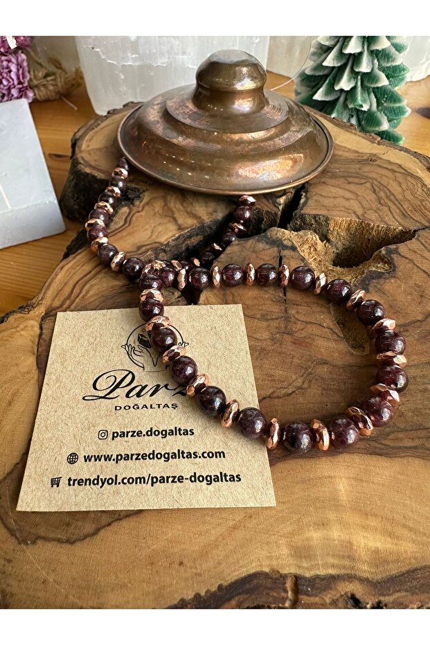 Natural Stone Necklace with Garnet (Red Garnet) and Hematite