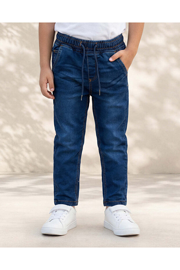 بنطلون دنيم أزرق أساسي للأولاد - 2