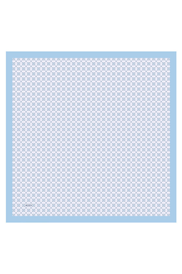 وشاح أزرق فاتح 90X90 حرير تويل