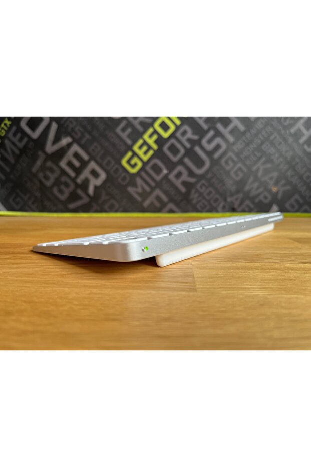 ⌨️   Adjustable Keyboard Riser – Ergonomic Desktop Support Device - 1