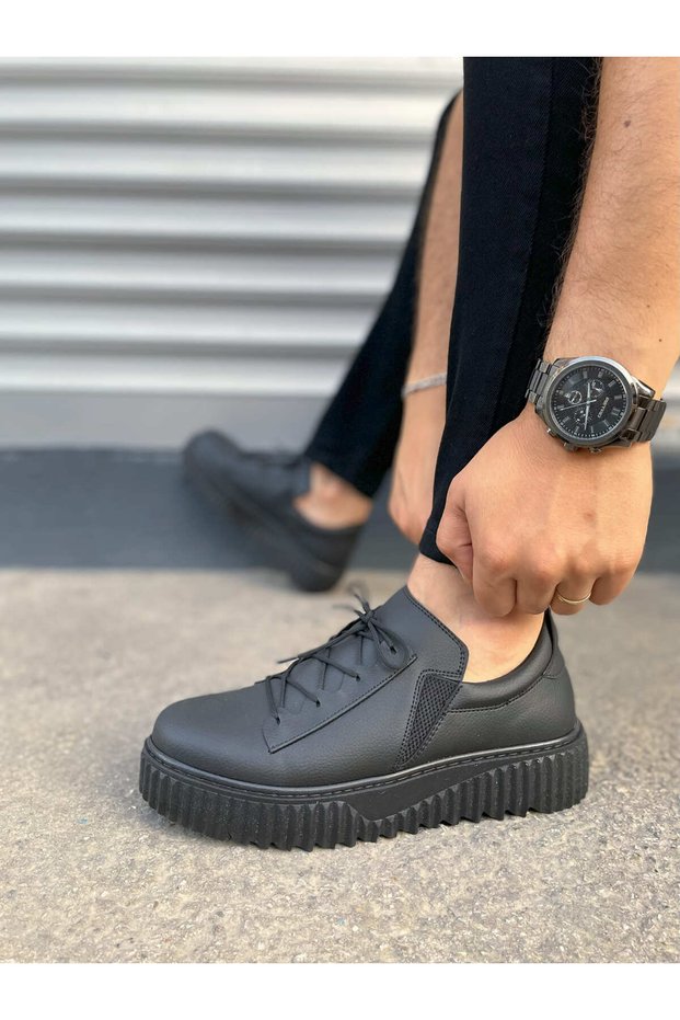 Black (Black Sole) Men's Casual Shoes with Lace Detail