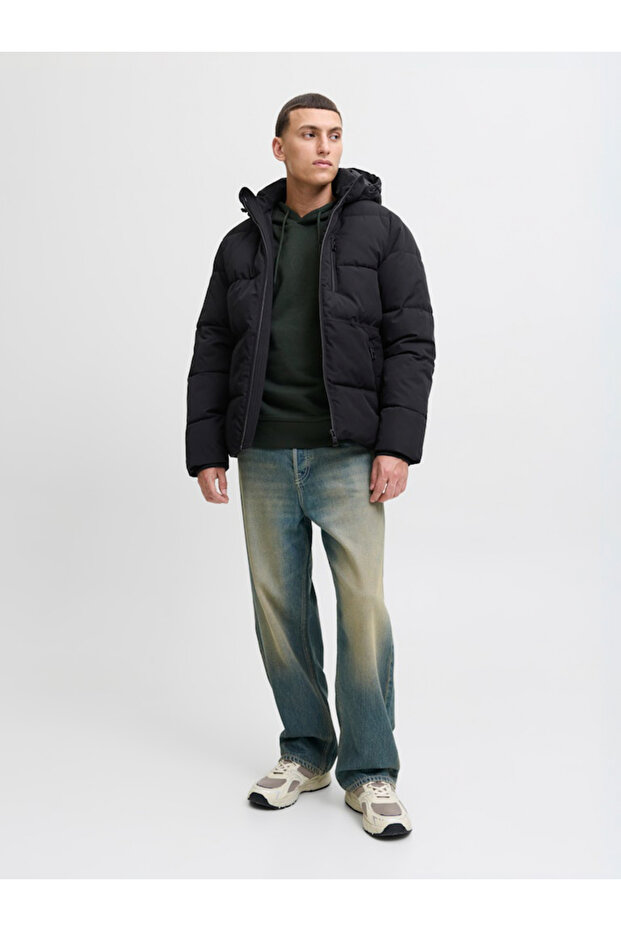 Black Solid Puffer Jacket - 5