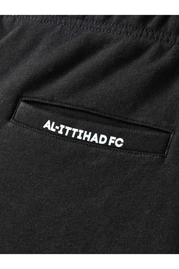 Essentials 1 Logo Short - 5