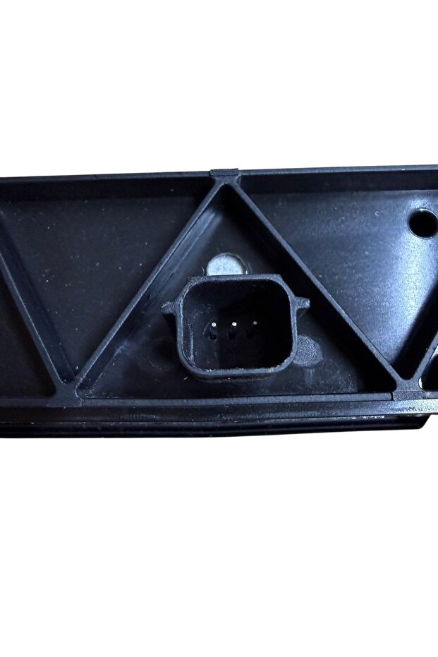 زر فتح صندوق السيارة لفورد فوكس 2015> - 2