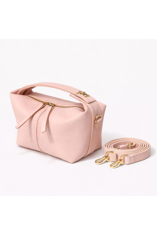 women's hand and shoulder bag