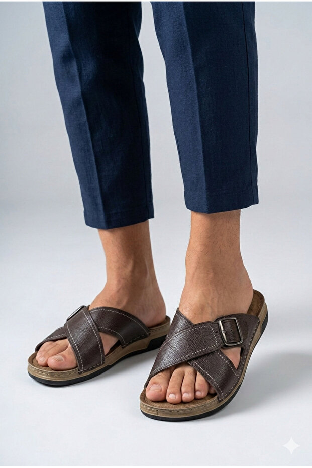 Men's Faux Print Leather Orthopedic Comfortable Sole Cross Strap Buckle Slippers