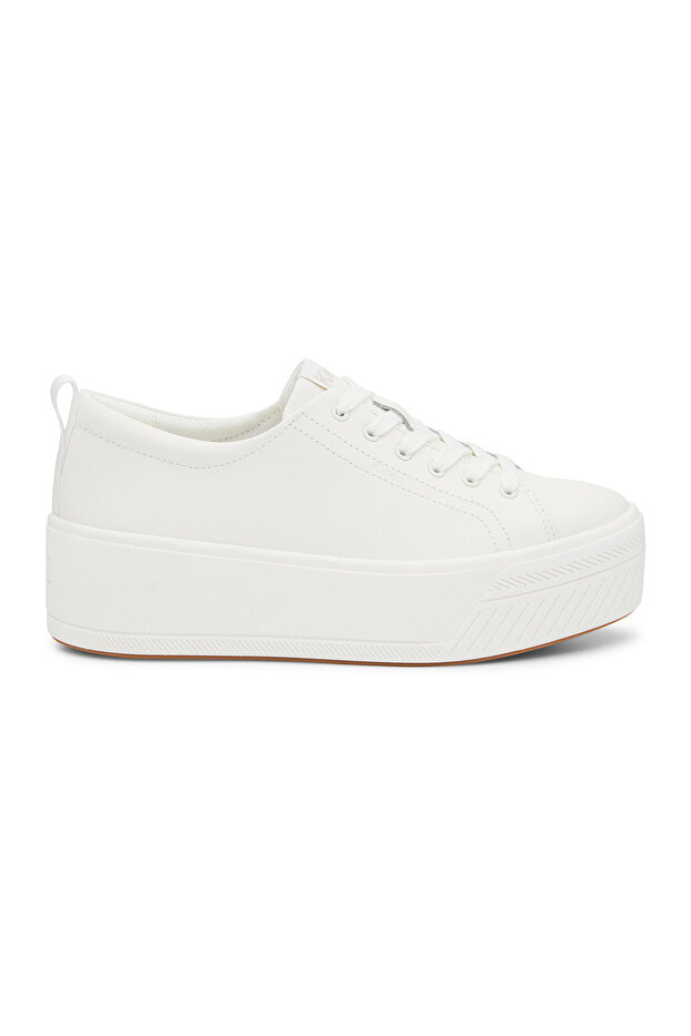 Women's Skyler Leather Casual Sneaker White