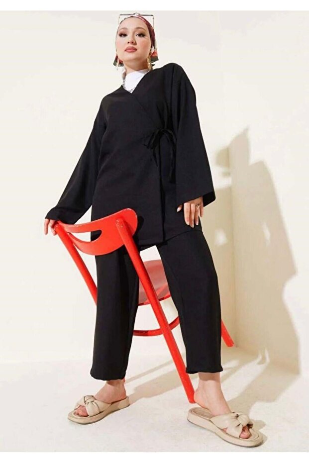 Women's Lace-Up Kimono Set Black