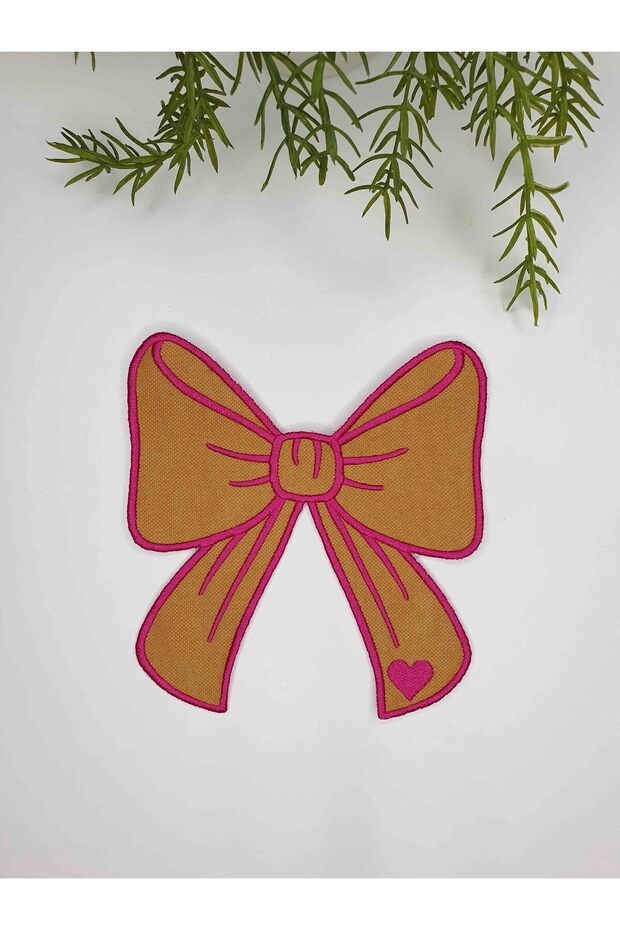 Mustard Fuchsia Embroidered Ribbon-Shaped Embroidered Fabric Cocktail Napkin 1 Piece 15X16