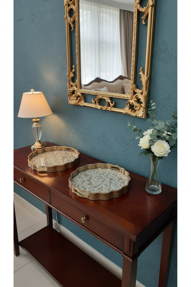 Versatile serving tray set with a unique design - 2