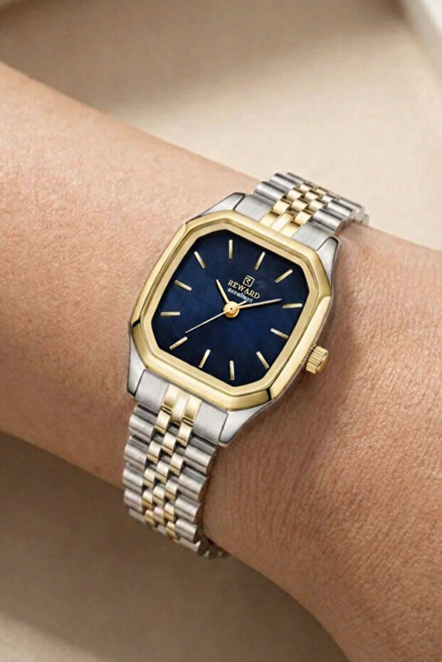 Minimal Retro Design Women's Wristwatch