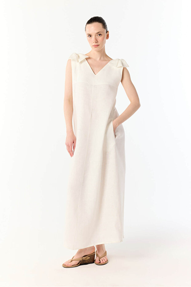 Women's White A-Line Sleeveless Midi Dress with Pockets