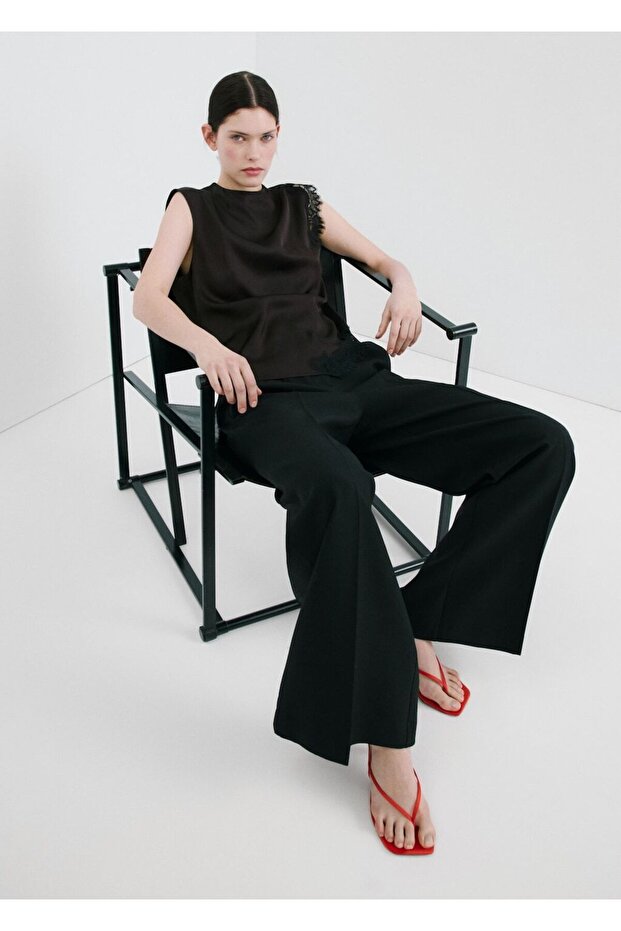 Dantel süslemeli bluz - 7