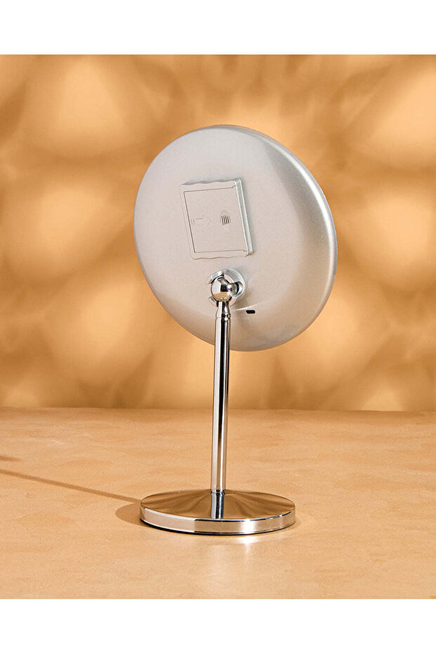 مرآة دائرية فضية اللون مزودة بإضاءة LED - 2