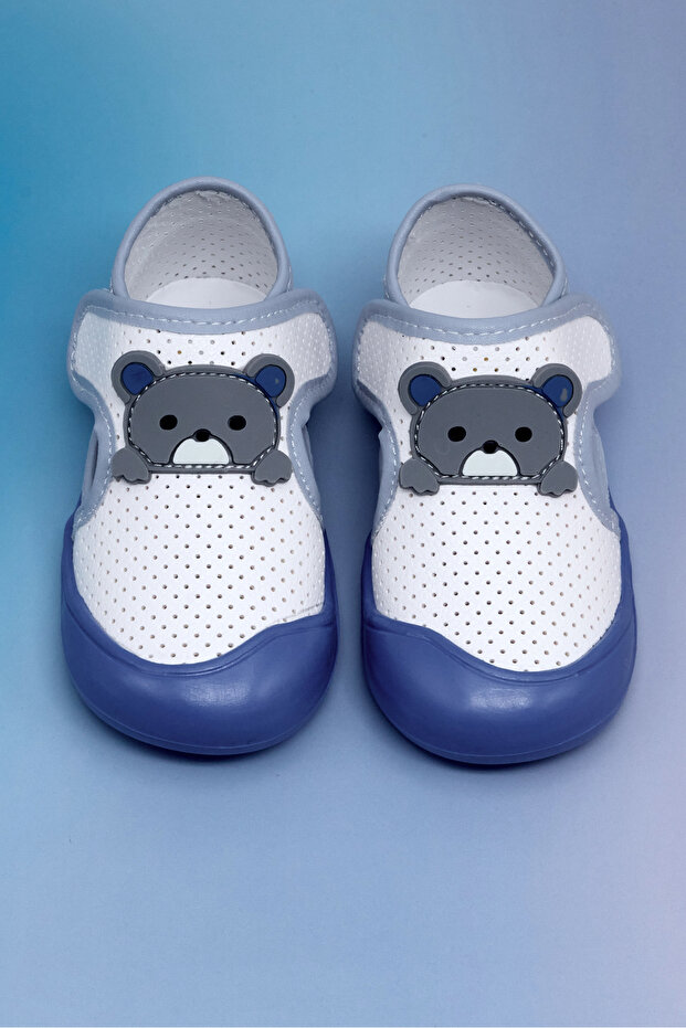 Girl's White Blue Teddy Bear Detailed Comfortable Fit First Step Sneaker