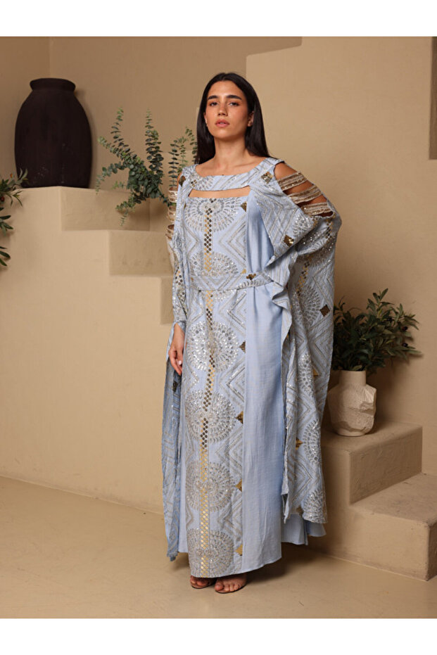 Sage Scalloped Embroidered Jalabiya