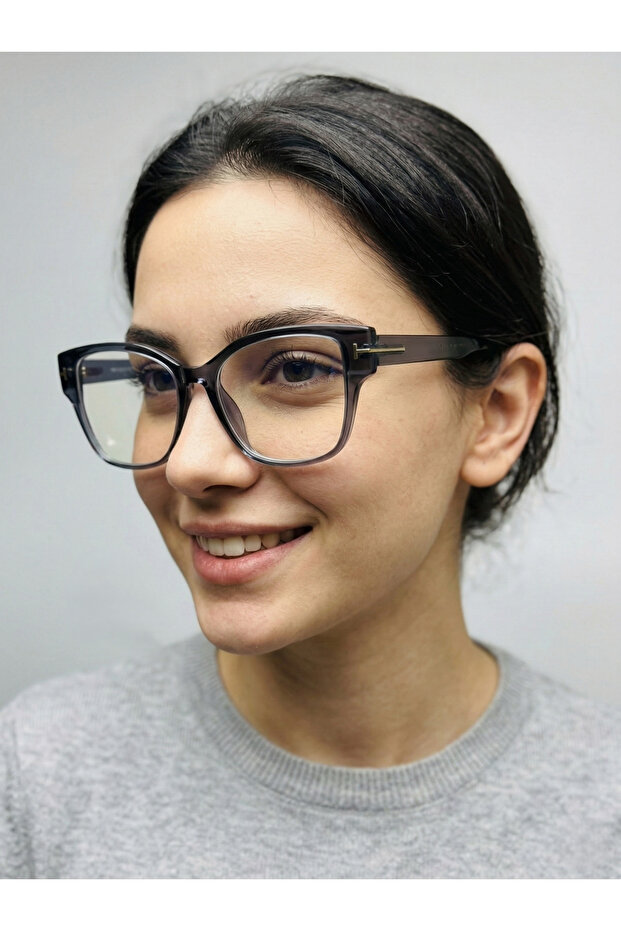 Glasses with T-Shaped Protective Screens, Timeless Angular Model, Optimally Compatible. - 2