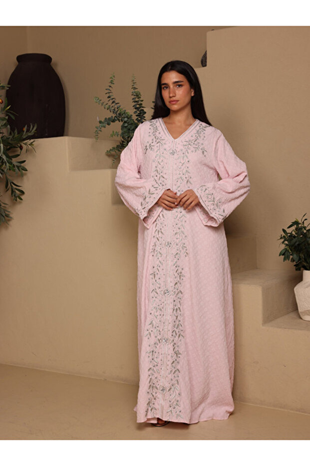 Crystal Vine Embroidered Jalabiya