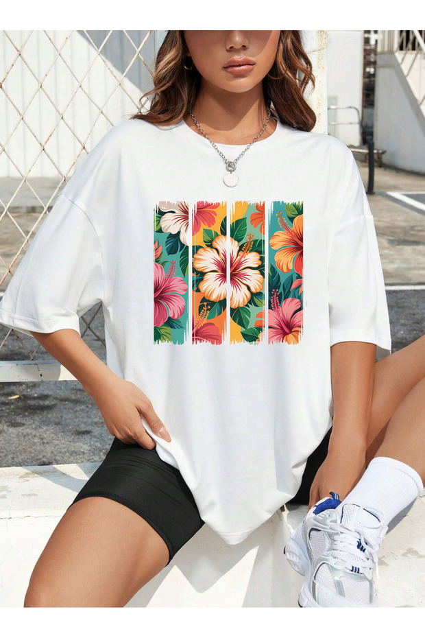تي شيرت نسائي من القطن الممشط بأكمام قصيرة وياقة دائرية من PREMIUM FLOWER B مطبوع