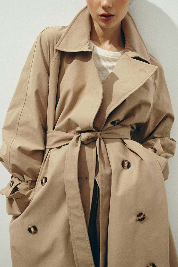 Trench coat