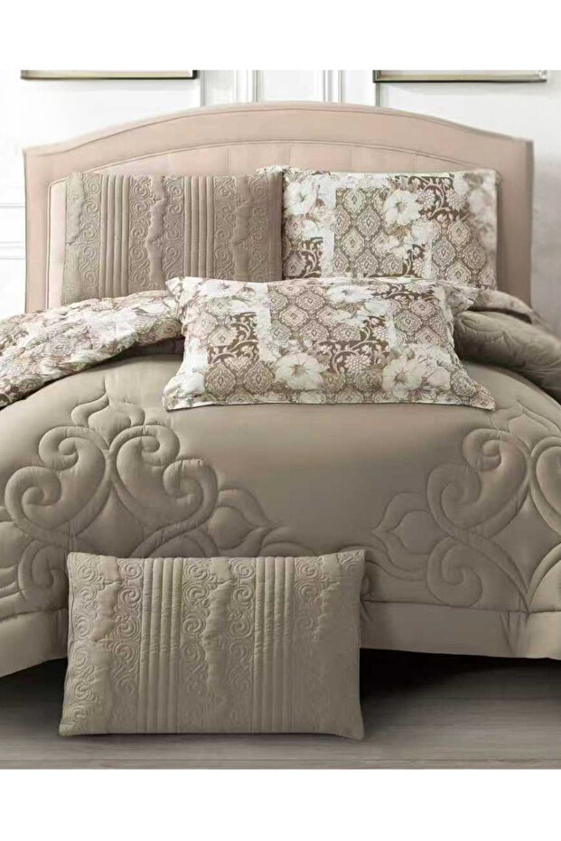 6Pc Reversible Comforter Set 240x260cm Comforter with 2 Pillowshams 2 Pillowcases & Fitted Sheet