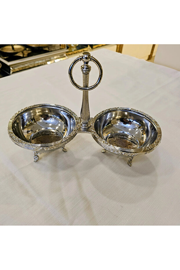 Classic Standing Stainless Steel 2-Piece Snack Bowl Silver
