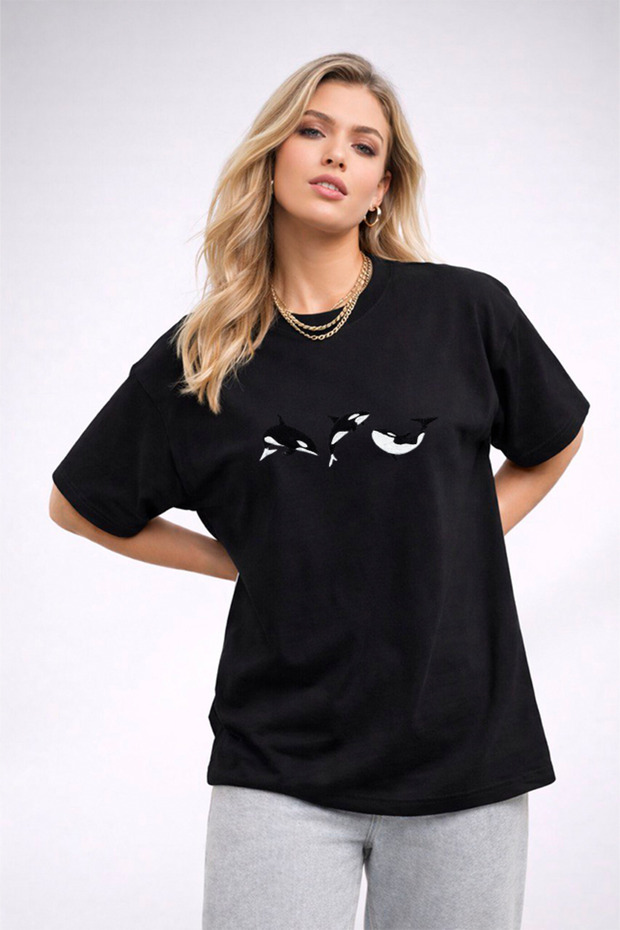 Women's Printed Detail Oversize Bol Cut T-Shirt with Cycling Neck