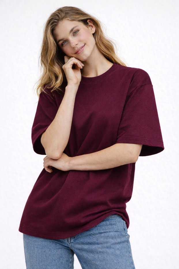 Women's Oversized Fit 100% Organic Cotton Thick-Textured Crew Neck Burgundy T-Shirt