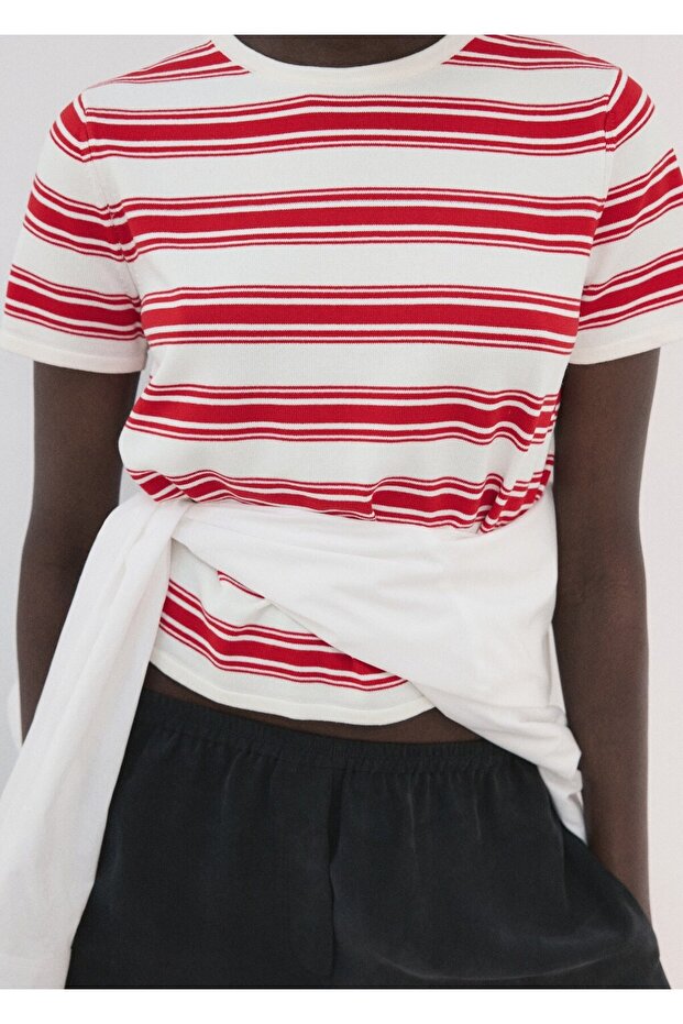 Çizgili triko kazak - 1