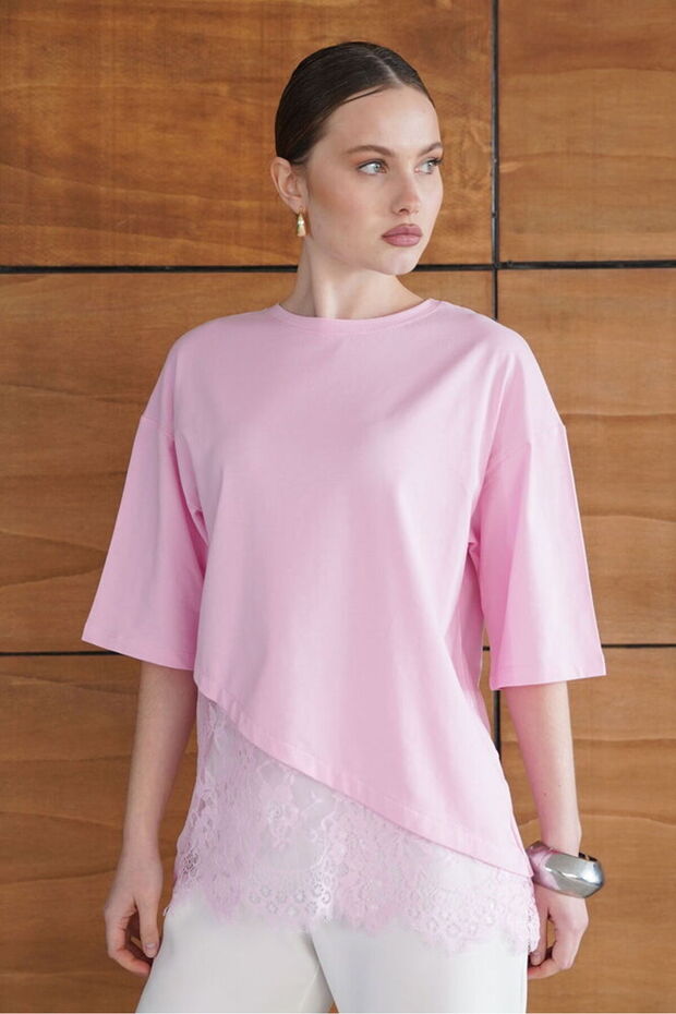 Lace Detailed Asymmetrical T-Shirt - Pink | D2953