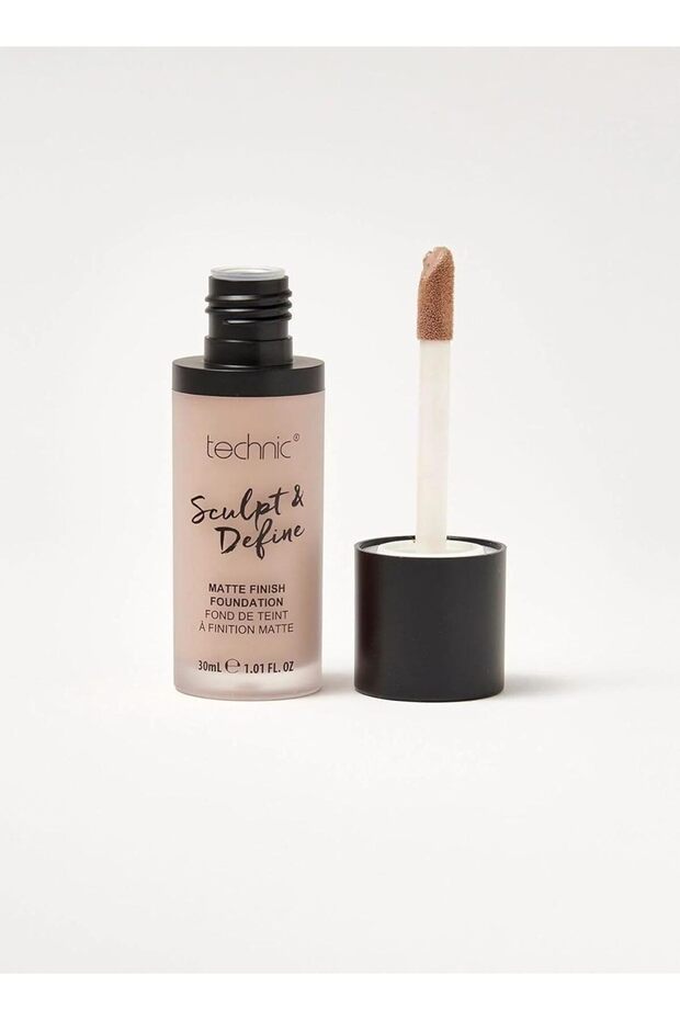 Sculpt & Define Matte Finish Foundation - Beige (30ml)