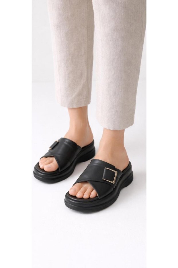 Buckle Detail Thick Sole Daily Women's Shoes Slipper