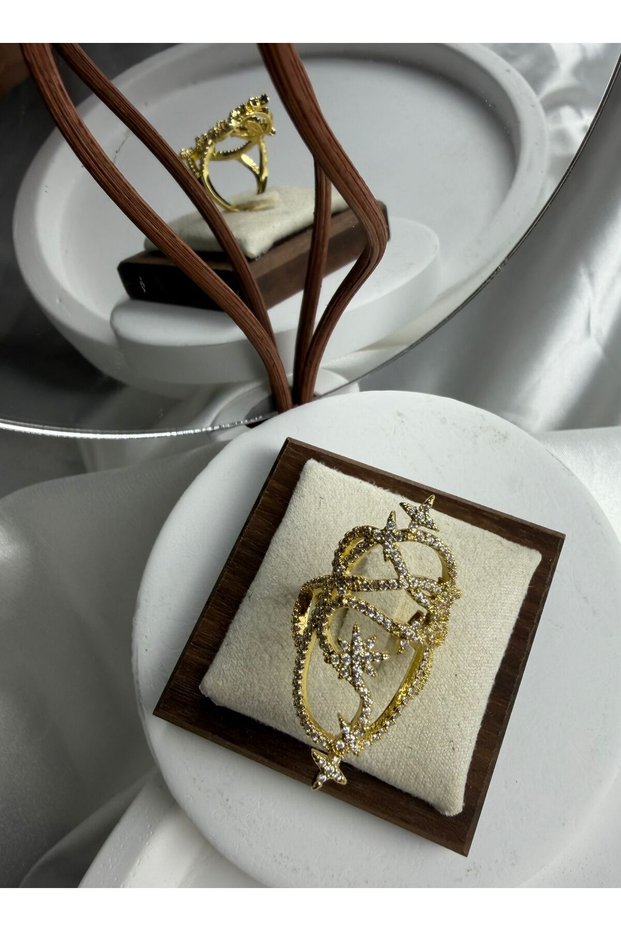 Spiral Design Star Model Zircon Stone Gold Women's Ring