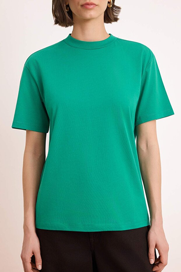Yeşil %100 Pamuk Basic Regular/Normal Kalıp Dik Yaka Örme T-Shirt TWOAW20TS0096 - 3