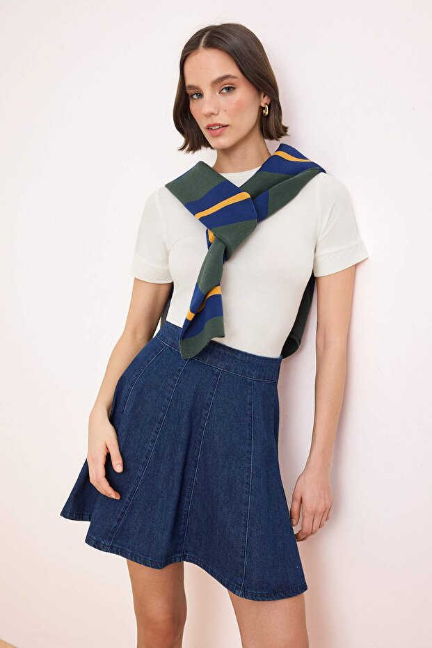 Koyu Mavi Volanlı %100 Pamuk Mini Denim Etek TWOSS26ET00068 - 2