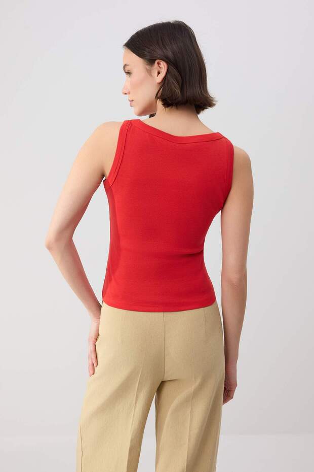 Wardrobe Essentials-Kırmızı Fitted/Vücuda Oturan Kolsuz Pamuk Ribana Örme Atlet TWOSS26AL00043 - 4