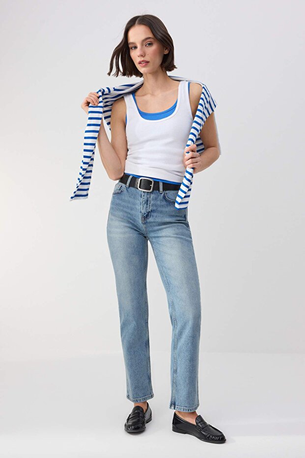 Trendyolmilla Wardrope Essentials Koyu Mavi Az Esnek Yüksek Bel SLIM MOM Jeans TWOSS26JE00148 - 1