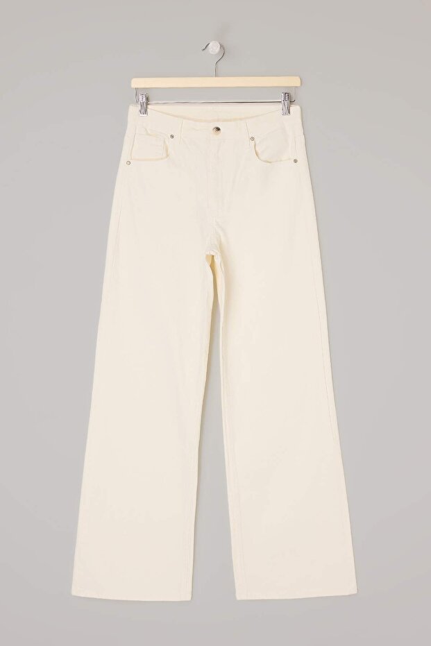Beyaz Gabardin Basic Wide Leg/Geniş Paça Pantolon TWOSS26PL00098 - 5