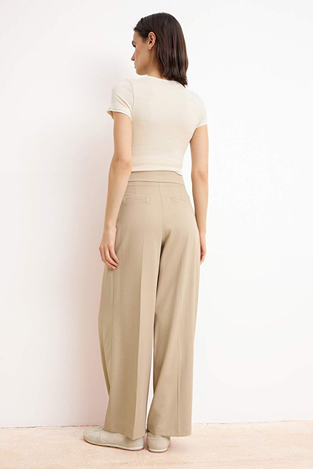 Bej Bağlama Detaylı Wide Leg/Geniş Paça Kumaş Pantolon TWOSS26PL00068 - 4