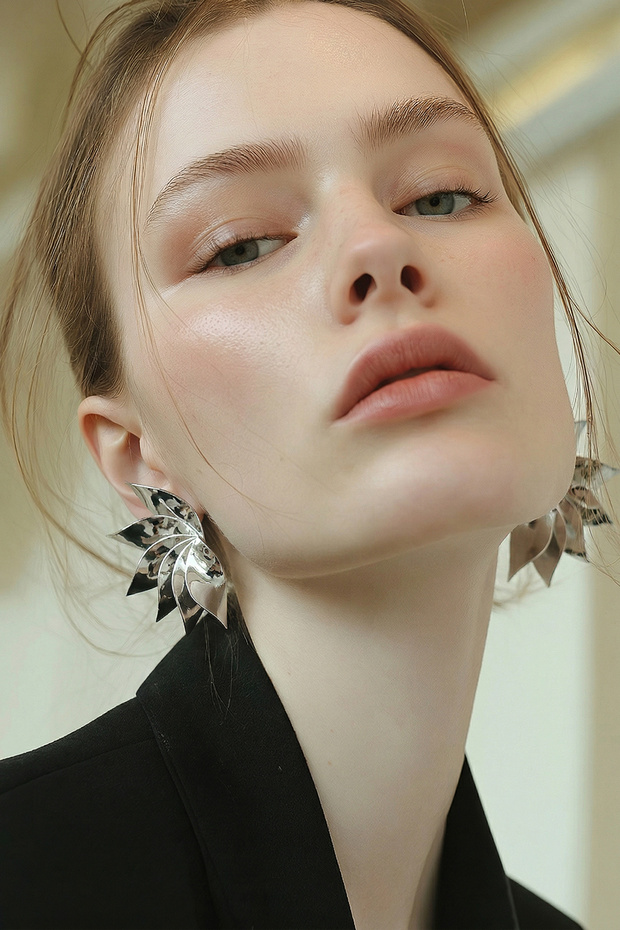 Silver Spiral Leaf Steel Design Earrings Alc-X15364