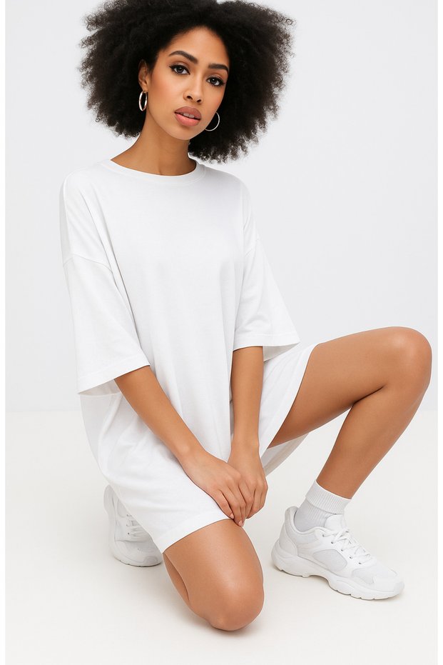 Women's Oversize T-Shirt Dress – Comfortable Fit, Round Neck, Short Sleeve Dress - K21 241